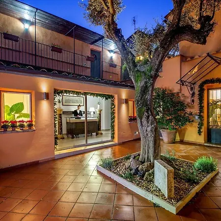 Antica Palmieri 3* Рим